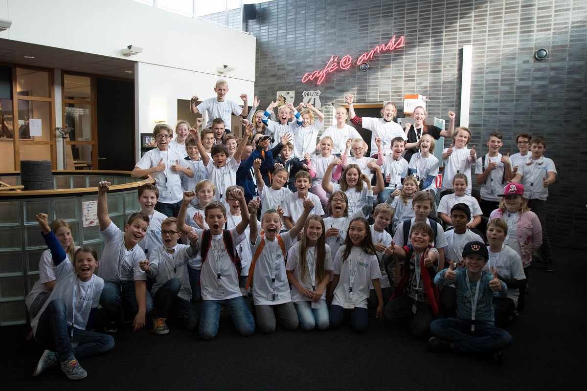 Kinderen aan het werk tijdens Devoxx4Kids Nieuwegein
